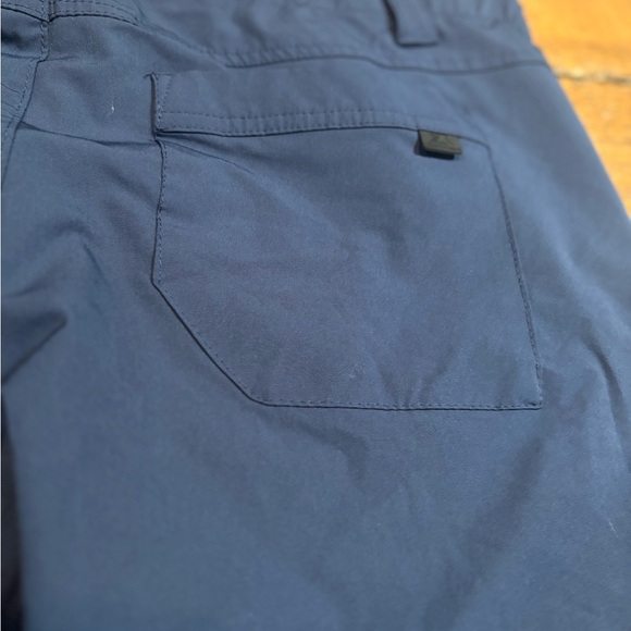 ZEROXPOSUR Men's Lightweight Navy Stretch Travel Friendly Shorts Size: 34. - Picture 5 of 9